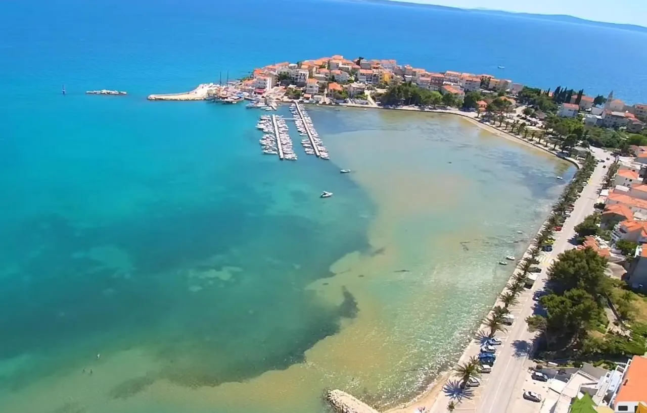A2 - Apt Near Beach W Patio Parking And Grill Split Croatia